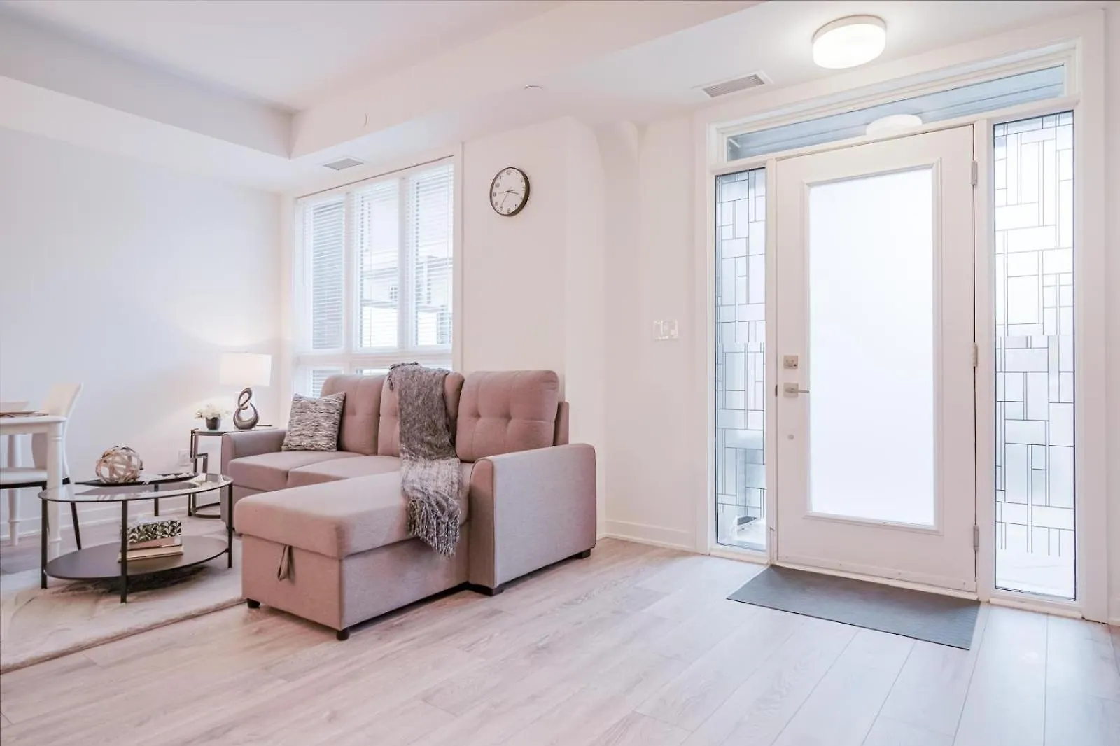 Ultra Luxurious 3 Bedroom 2 Bath 1 Parking Toronto Airport And Sq1 Mississauga 0*,