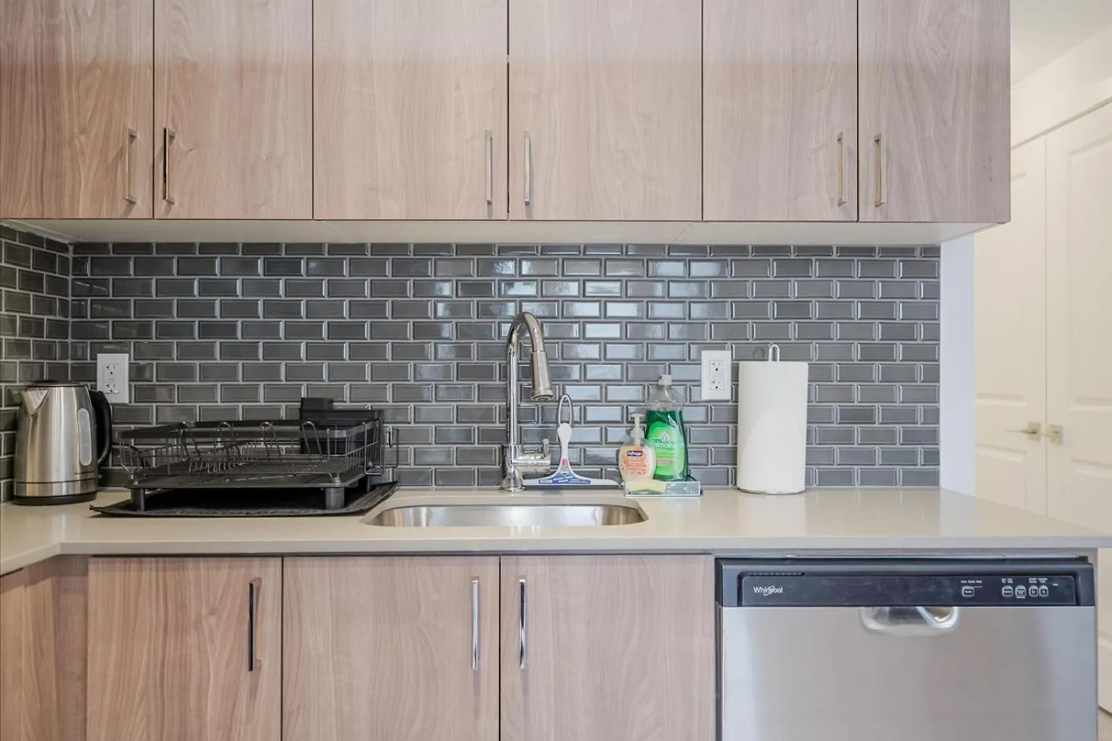 Ultra Luxurious 3 Bedroom 2 Bath 1 Parking Toronto Airport And Sq1 Mississauga 0*,